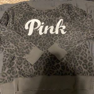 cute leapord print soft sweater